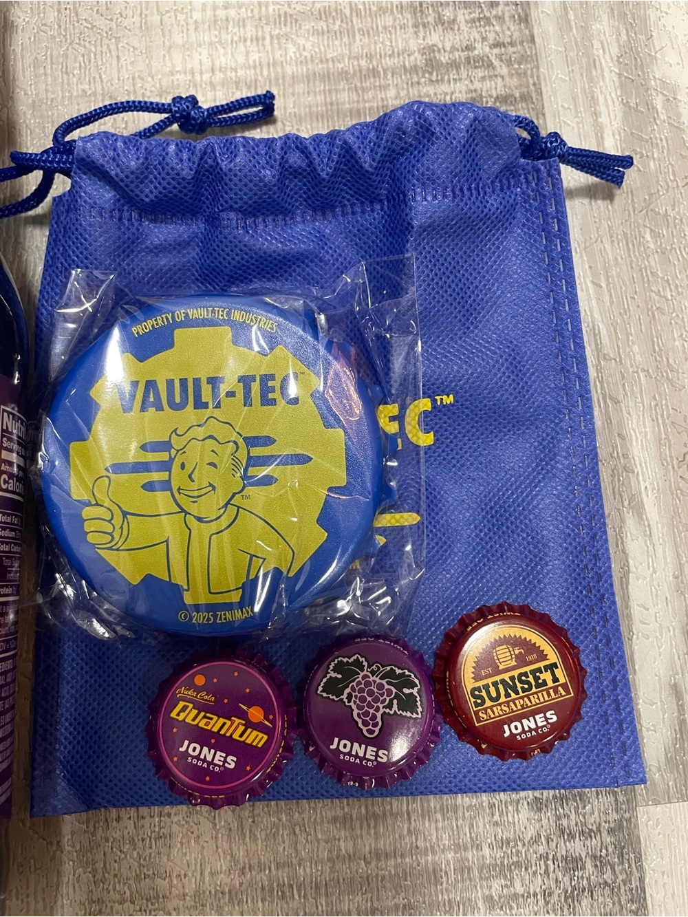 Fallout Jones Soda Set - Picture 2 of 3